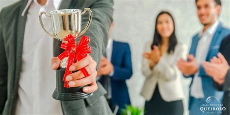 La Importancia del Reconocimiento: 3 Formas de premiar el .